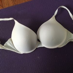 34C PINK Wear Everywhere Push-Up Bra in White